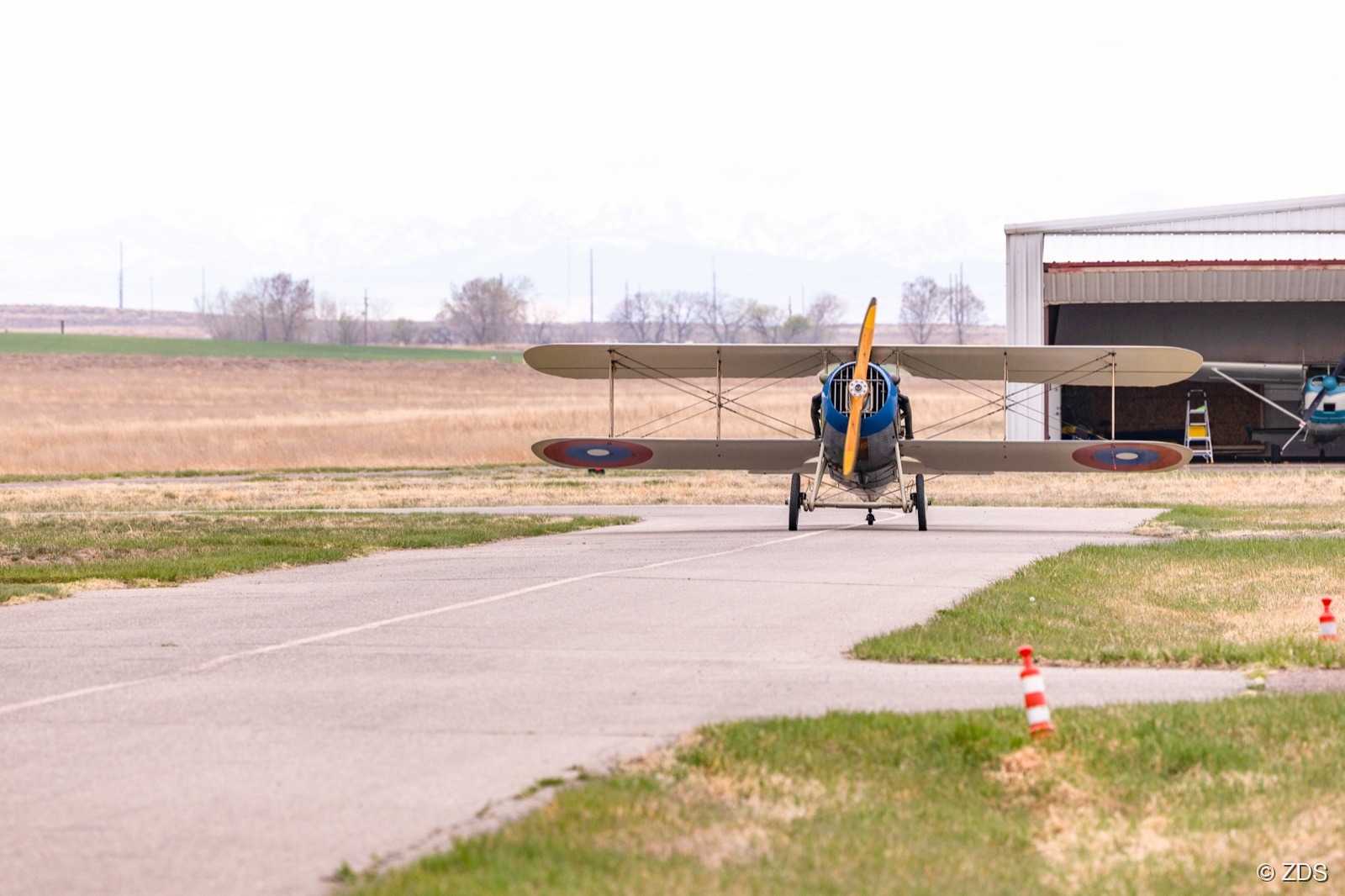 Fly-in action at 18V