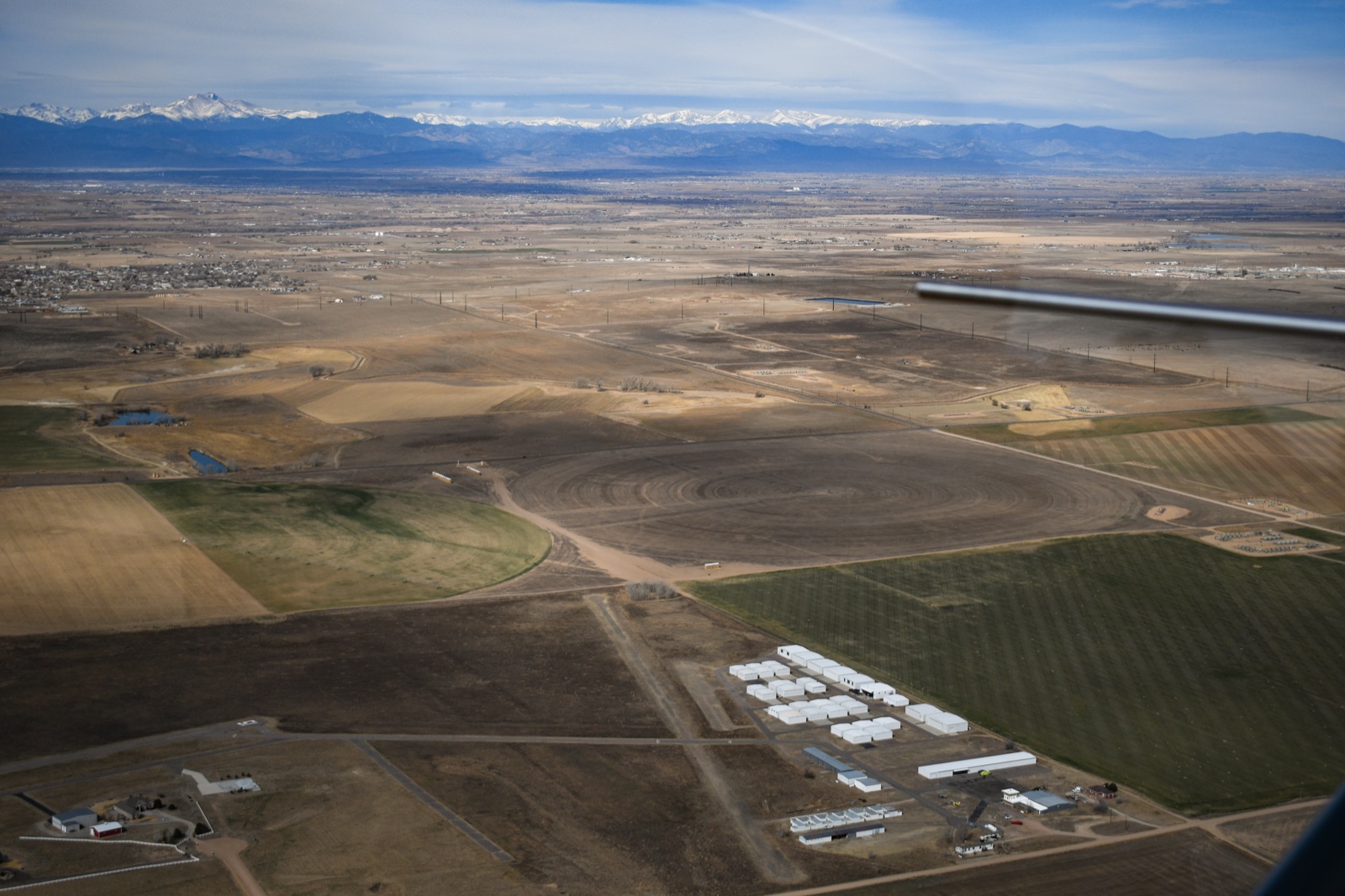 Light aircraft on the ramp at Fort Lupton airport