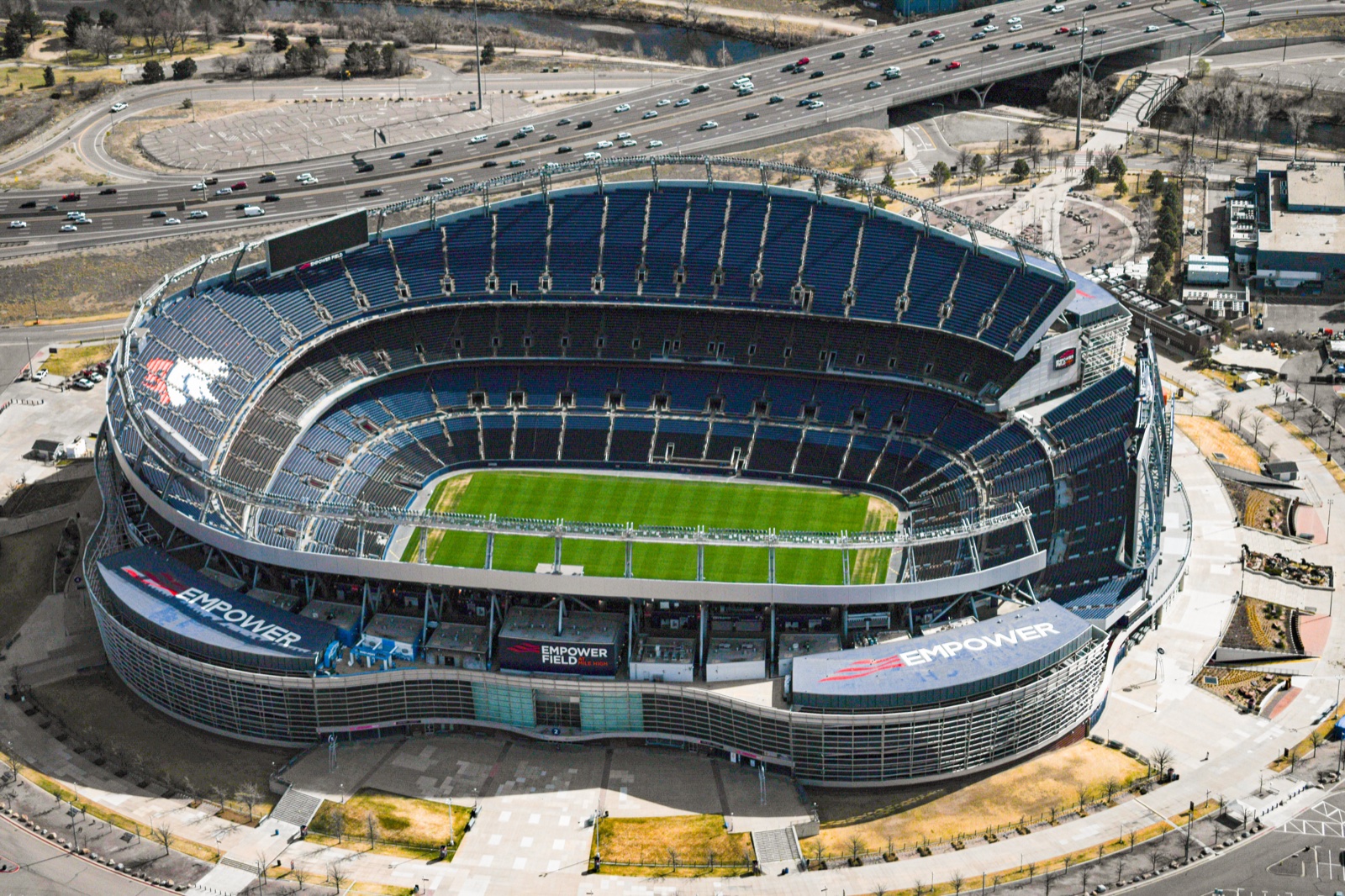 Aircraft detail at Platte Valley Airpark