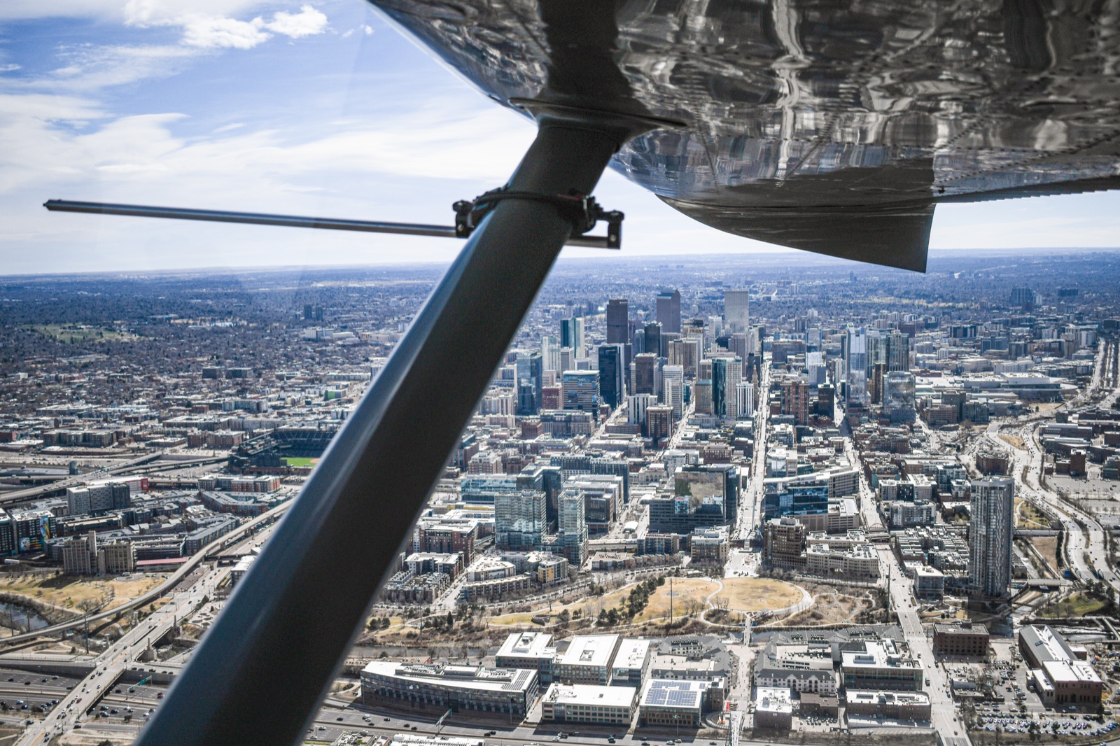 Prop aircraft at 18V community airport